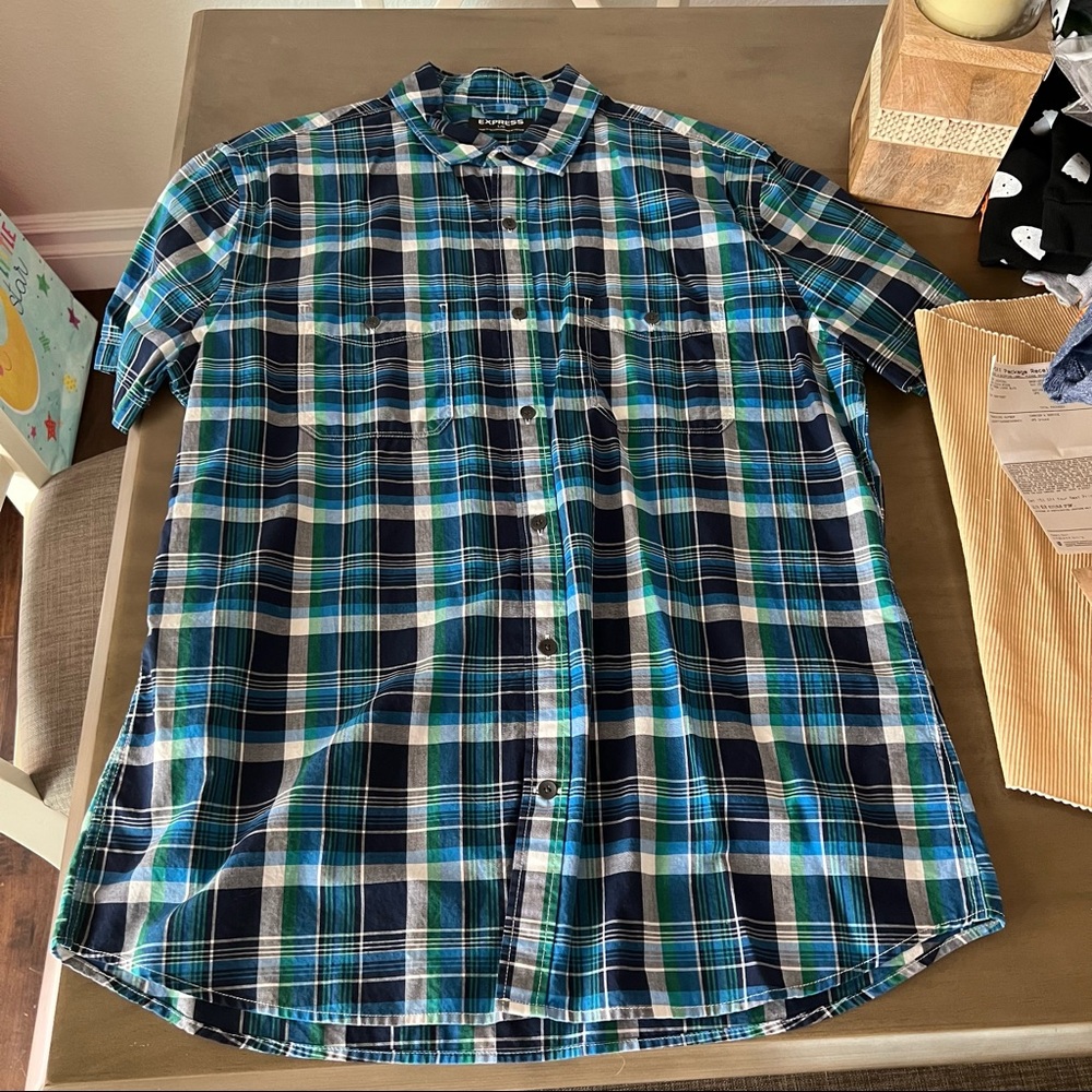 Express Mens Plaid Short Sleeve Button Up Shirt L